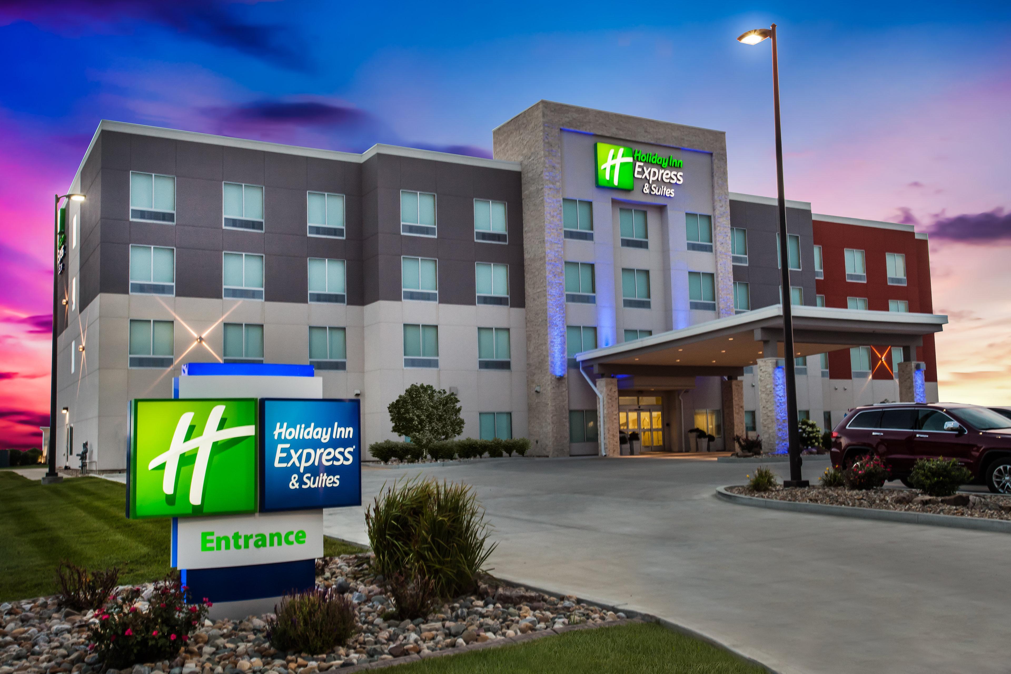 Holiday Inn Express & Suites Litchfield By Ihg Luaran gambar